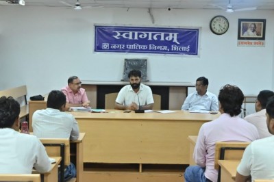 कचरा फैलाने पर लगेगा जुर्माना, सूखा एवं गीला कचरा देना होगा अलग-अलग, नहीं देने पर इस पर भी जुर्माना लेगा निगम :