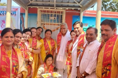 महिला ब्राम्हण समाज द्वारा:वाटर कूलिंग प्याऊ का विधायक व महापौर के हाथों से हुआ शुभारंभ: