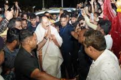 भिलाई में जगह-जगह हुआ स्वागत, आज से सुनाएंगे श्री एकांतेश्वर महादेव की कथा, शिव महापुराण कथा का आयोजन