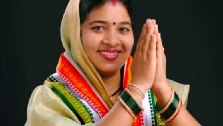 दुर्ग के जिला पंचायत में कांग्रेस का दबदबा कायम रहा,अध्यक्ष चुनी गई पुष्पा यादव