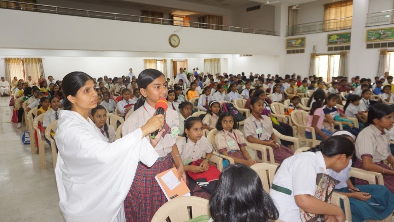 प्रजापिता ब्रह्माकुमारी ईश्वरीय विश्व विद्यालय :उत्कर्ष समर कैंप के चौथे दिन को कॉन्फिडेंस डे आत्मविश्वास दिवस के रूप में मनाया गया...
