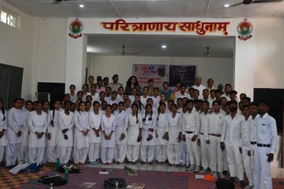 पुलिस अधीक्षक महोदया सुश्री अंकिता शर्मा के मार्गदर्शन में शिक्षकों को जोड़ा गया हमर बेटी हमर मान कार्यक्रम से  :