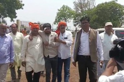 भाजपा-कांग्रेस के कार्यकर्ताओं के बीच झड़प  :