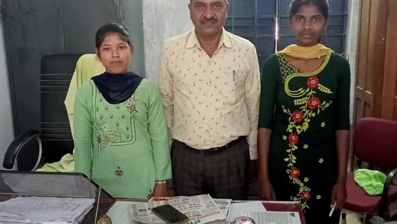 शा उ मा वि कुमरदा में कक्षा 12 वीं में कु लक्ष्मी प्रथम :
