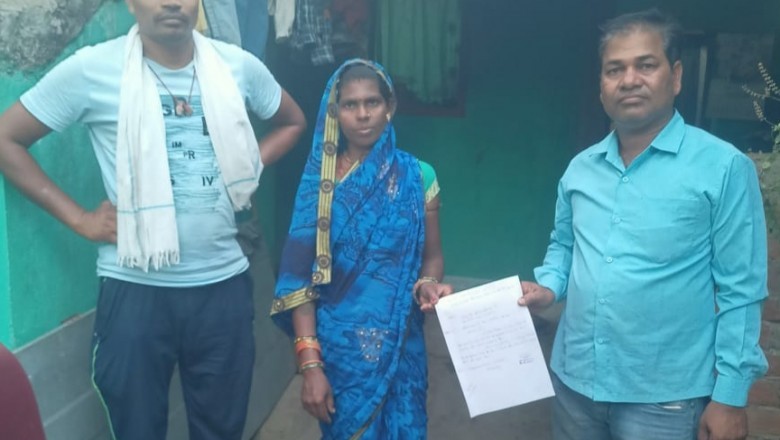 सरपंच संघ छुईखदान ने अपने क्षेत्र के ग्रामीणों से मिलकर मुख्यमंत्री के योजनाओं को बताया