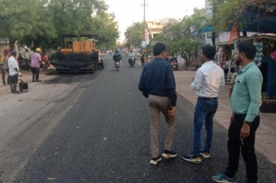 भिलाई निगम में तेज गति से हो रहा है सड़कों पर काम, अधिकारी नियमित रूप से कर रहे हैं निरीक्षण :