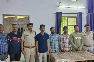 जीआरपी का सिपाही गांजा तस्करी गैंग का सरगना  :ट्रेन के जरिए तस्करों तक पहुंचाया जा रहा था