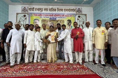 जिला स्तरीय रामायण मंडली प्रतियोगिता संपन्न :