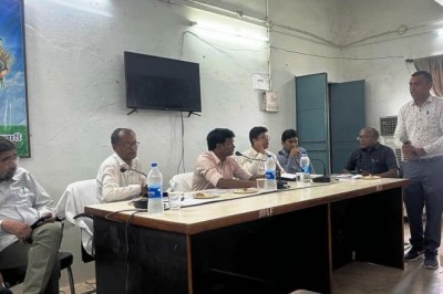 कलेक्टर ने बेरोजगारी भत्ता योजना के लाभार्थियों को कौशल प्रशिक्षण प्रदान कराने कार्ययोजना बनाने के दिये निर्देश :