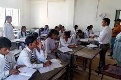 मोहला विकासखंड के शासकीय स्कूलों में कम्प्यूटर सेट एवं खेल सामग्री क्रय के लिए 50 लाख रूपए की प्रशासकीय स्वीकृति :