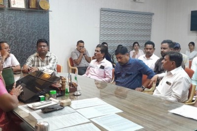 महापौर हेमा देशमुख के आतिथ्य में चिखली में हुआ राजीव युवा लोक महोत्सव का आयोजन :