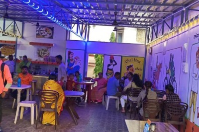 पंचायत कैफे में समूह की महिलाओं को मिला स्थायी रोजगार :