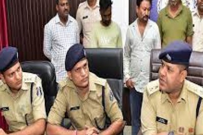 अमलेश्वर थाना क्षेत्र में हुई 6 चोरी के मामलों का खुलासा: पुलिस ने आरोपियों के पास 11 लाख से अधिक के जेवरात व नगदी किया जब्त...