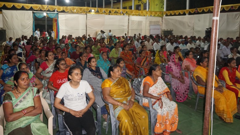 अपने जीवन में दूसरों की बातों को सुनकर निर्णय न लें,आपसी संबंध मधुर बनाएं.....