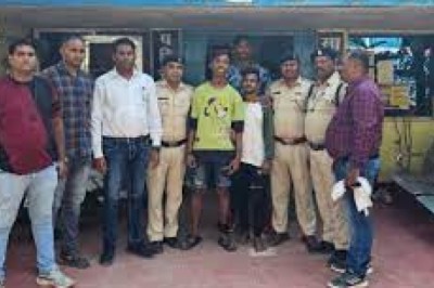 मोहन नगर पुलिस ने विजय नगर में घेराबंदी कर पकड़ा:6 लाख कीमत की 274 पुड़िया ब्राउन शुगर के साथ 3 गिरफ्तार, जेल भेजा....