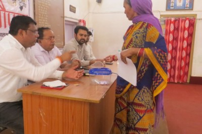 मोर मकान मोर आस के तहत लाटरी के माध्यम से 20 पात्र हितग्राहियों को आवास का आबंटन :