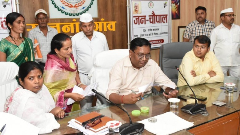 कलेक्टर सहानुभूतिपूर्वक ने सुनी आमजनों की समस्याएं :