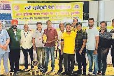 क्रिकेट को बढ़ावा देने के लिए डीसीए ने माहेश्वरी पंचायत का किया सम्मान...