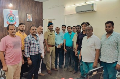 इंजिनियरिंग पार्क भिलाई में चोरी करते चोर गैंग पकड़े गए :