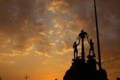 साइक्लोन के कारण आ रही नमी, बारिश के आसार :गुरुवार को दिन का तापमान 42.8 डिग्री रहा, इधर आंध्र प्रदेश के तटीय इलाके में चक्रवाती घेरा बना....