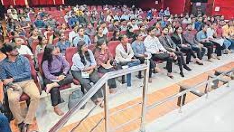 सीएम भवन में आईटी को लेकर कार्यशाला हुई :आईटी रिटर्न भरते समय सारे दस्तावेजों का होना जरूरी, नौकरीपेशा नियोक्ता से फार्म-16 जरूर लें...