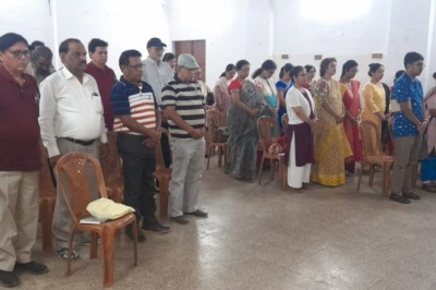 भिलाई.. छग के कला एंव साहित्य से कलाकारो को जोड़कर बनाई गई