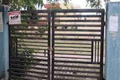 पार्षद बन गया निगम प्रशासन, नेता प्रतिपक्ष ने बताया गलत :राधिका नगर बाल उद्यान में नोटिस चस्पा कर लगा दिया ताला, लोगों ने की शिकायत...