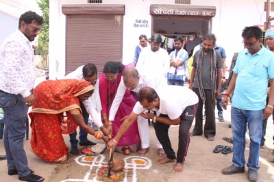 जीवन कालोनी में बनेगा उद्यान, महापौर ने किया भूमि पूजन...
