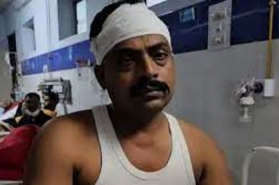 भिलाई नगर में बकरा-दारू पार्टी के दौरान विवाद :आरक्षक के बेटों ने एएसआई को हॉकी स्टिक-राड से जमकर पीटा..