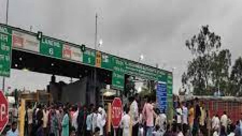 दुर्ग बाइपास पर CGO7 पासिंग वाहन टोल फ्री :कांग्रेसियों ने स्थानीय गाड़ियों से वसूली को लेकर की थी तोड़फोड़, प्रबंधन का फैसला...