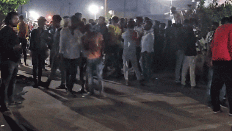 SUV ने बाइक को मारी टक्कर, युवती की मौत: घर जा रहे भाई-बहन को कुचलते निकल गई गाड़ी, लड़के की हालत गंभीर