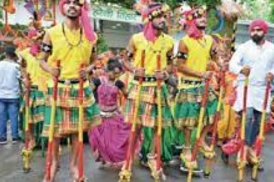 छत्तीसगढ़ में त्योहारों की शुरुआत पारंपरिक खेलों के साथ :हरेली में गेड़ी दौड़ के साथ 70 दिन का छत्तीसगढ़िया ओलंपिक शुरू...