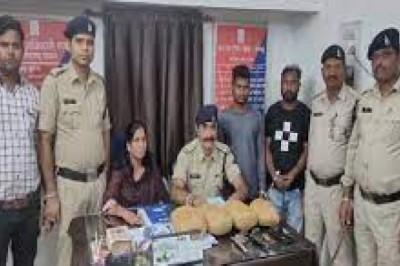 ट्रेन से गांजा तस्करी, 2 अरेस्ट, कट्‌टा, कारतूस भी जब्त: ओडिशा से लेकर आए थे माल,महिला ने किचन के अंदर छिपाया था गांजा, वह भी गिरफ्तार...