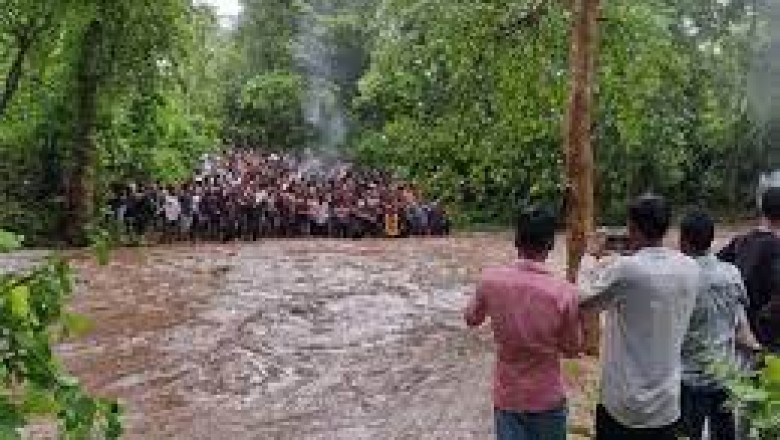 छत्तीसगढ़ में आज भी बारिश का अलर्ट:रायपुर समेत सभी जिलों में बरसेंगे बादल, वॉटरफॉल के पास फंसे पर्यटकों को निकाला गया...