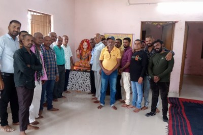 सेन समाज लखोली द्वारा सेन का सम्मान समारोह व शहर युवा प्रकोष्ठ  का सम्मेलन रखा गया...