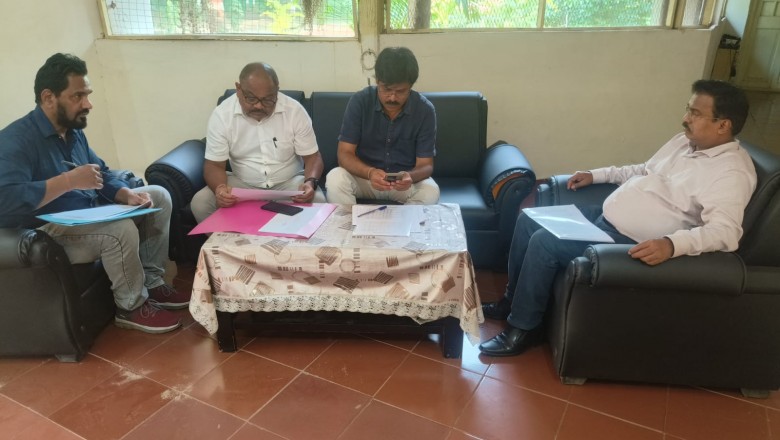 संभागायुक्त कावरे ने वर्षा एवं फसल की स्थिति के संबंध में समीक्षा की...प्रधानमंत्री फसल बीमा योजना के तहत किसानों को बीमा के लिए अंतिम तिथि 31 जुलाई तक आवेदन करने हेतु की अपील...