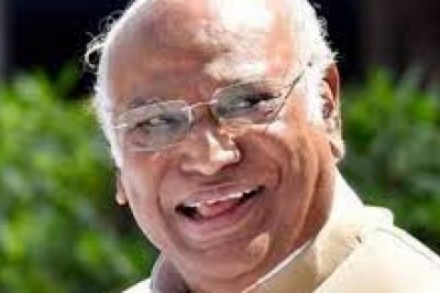 जांजगीर-चांपा जिले में की जा रही है दौरे की तैयारी...11 अगस्त को छत्तीसगढ़ आ सकते हैं खड़गे...