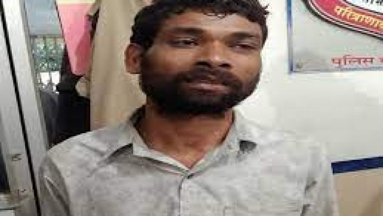 बीमार मां को छोड़कर दूसरी महिला के साथ शादी करने से परेशान था बेटा...फावड़े से वारकर पिता को मार डाला...