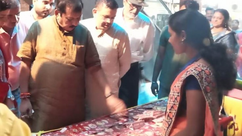 राजनांदगांव की खुबसूरत मिलेट की राखियां बनी आकर्षण के केन्द्र..सिटी मॉल दुर्ग में राखी विक्रय सह प्रदर्शनी का आयोजन...