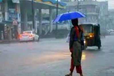 छत्तीसगढ़ में 24 घंटे से लगातार बारिश :कई जिलों में भारी वर्षा की चेतावनी....
