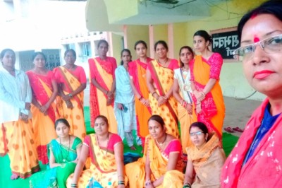 एक सूत्रीय मांग: चेतना महिला पुलिस स्वयं सेविका वालंटियर, अनिश्चितकालीन हड़ताल पर बैठे हुए...तैंतीसवां दिन..अभी तक कोई कार्यवाही नही...