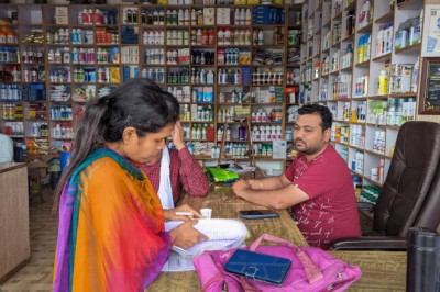 ’’कृषि आदान विक्रेताओं के प्रतिष्ठानों का निरीक्षण’’