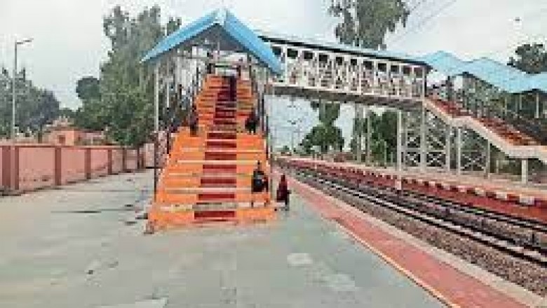 प्रधानमंत्री 27 राज्यों के रेलवे स्टेशनों की रखेंगे आधारशिला : देशभर के 1300 स्टेशन एयरपोर्ट के जैसे बनेंगे...छत्तीसगढ़ से रायपुर, दुर्ग, बिलासपुर समेत सात...