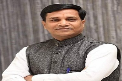 डोंगरगढ़ विधायक भुनेश्वर बघेल के अनुशंसा से मध्य क्षेत्र आदिवासी विकास प्राधिकरण से लाखों के कार्य स्वीकृति...