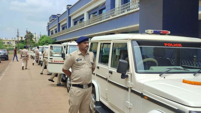 पुलिस मुख्यालय रायपुर के आदेशानुसार जिला बलौदाबाजार-भाटापारा पुलिस को 7 नए बोलेरो वाहन मिला