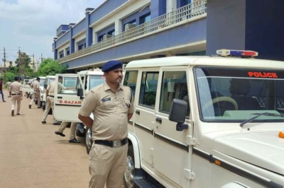 पुलिस मुख्यालय रायपुर के आदेशानुसार जिला बलौदाबाजार-भाटापारा पुलिस को 7 नए बोलेरो वाहन मिला