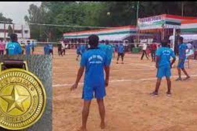 छत्तीसगढ़ के बलरामपुर जिले ने रचा नया कीर्तिमान : 300 गांवों में एक साथ खेला गया वॉलीबॉल, गोल्डन बुक ऑफ वर्ल्ड रिकॉर्ड में दर्ज हुआ नाम....