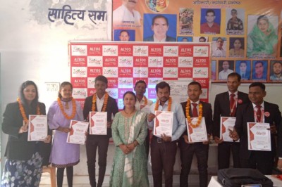 जैविक खेती को प्रोत्साहन करने पर हुए सम्मानित...ऋषि मुनियो की देन है आयुर्वेद : दिनेश सहारे