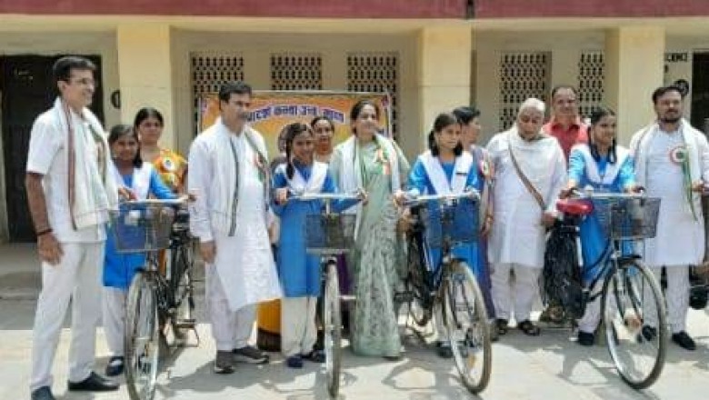 आदर्श कन्या उच्चतर माध्यमिक शाला का नामकरण संपन्न