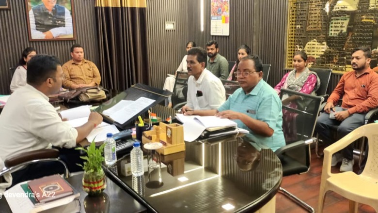 आयुक्त ने तकनीकि अधिकारियों की बैठक: में निर्माण कार्य समय सीमा में पूर्ण करने के दिये निर्देश...